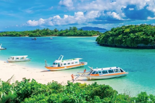 Presentan plan de alojamiento especial en hoteles de Okinawa para pasajeros del Asuka II