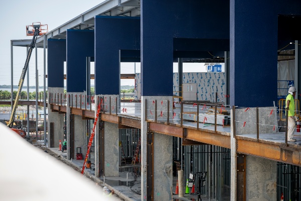 Port Canaveral devela avances de proyectos de terminal de cruceros y estacionamientos