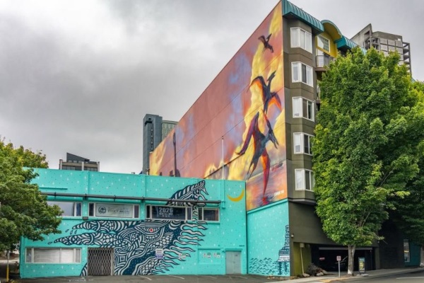 Seattle: Norwegian Cruise Line ayuda a financiar e inaugura mural en zona de Belltown