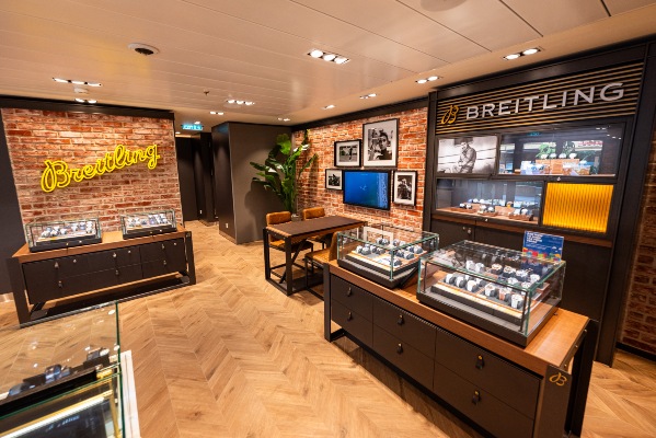 Starboard presenta experiencias de venta emblemáticas a bordo del Legend of the Seas