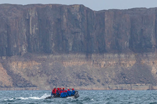 Aurora Expeditions lanza viajes hacia auroras boreales con descuentos