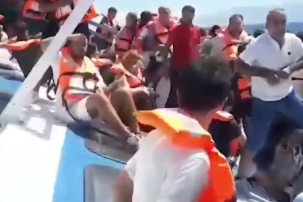 Catamarán con 259 pasajeros se hunde en el Mediterráneo y deja al menos ocho fallecidos