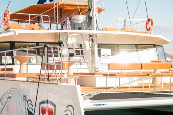 Líneas Romero suma catamarán María Rosa R para excursiones por las Canarias