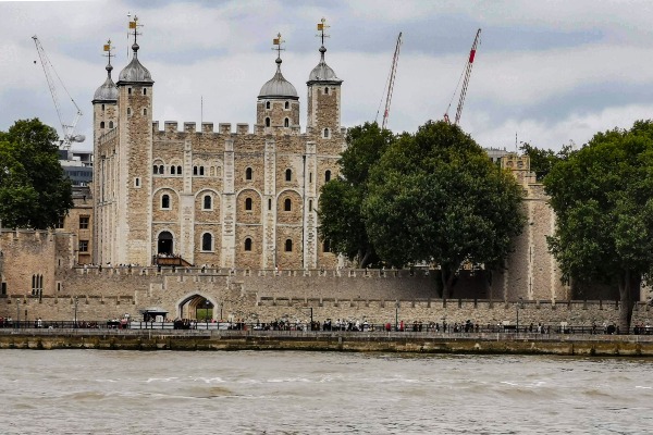 TUI Musement corona 30 castillos y palacios más populares de Europa