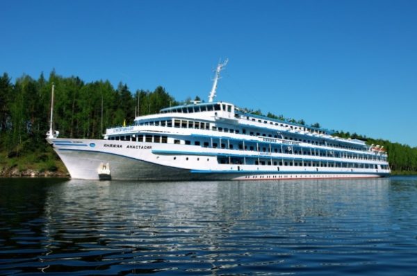 Mosturflot dispone descuento de 50% para niños en cruceros seleccionados
