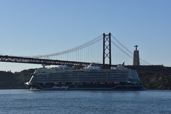 Puerto de Lisboa suma 220 escalas de cruceros en 2026