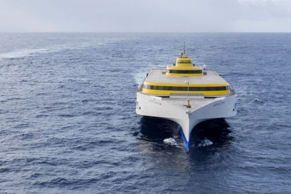 Fred. Olsen Express presenta oferta para incentivar turismo y cubrir necesidades locales