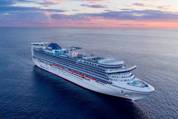 Carnival Cruise Line revela viajes de despedida de Carnival Adventure y Carnival Luminosa de Australia en 2028