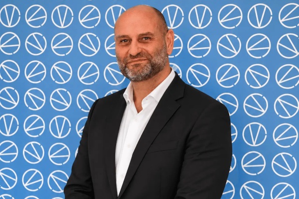 Familia Venetopoulos entrega dirección de Variety Cruises a Steve Reynolds