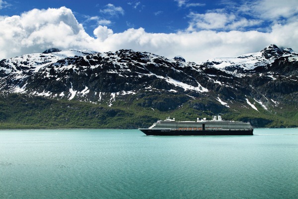 Holland America Line destaca aportes en cierre de temporada 2026 a Alaska